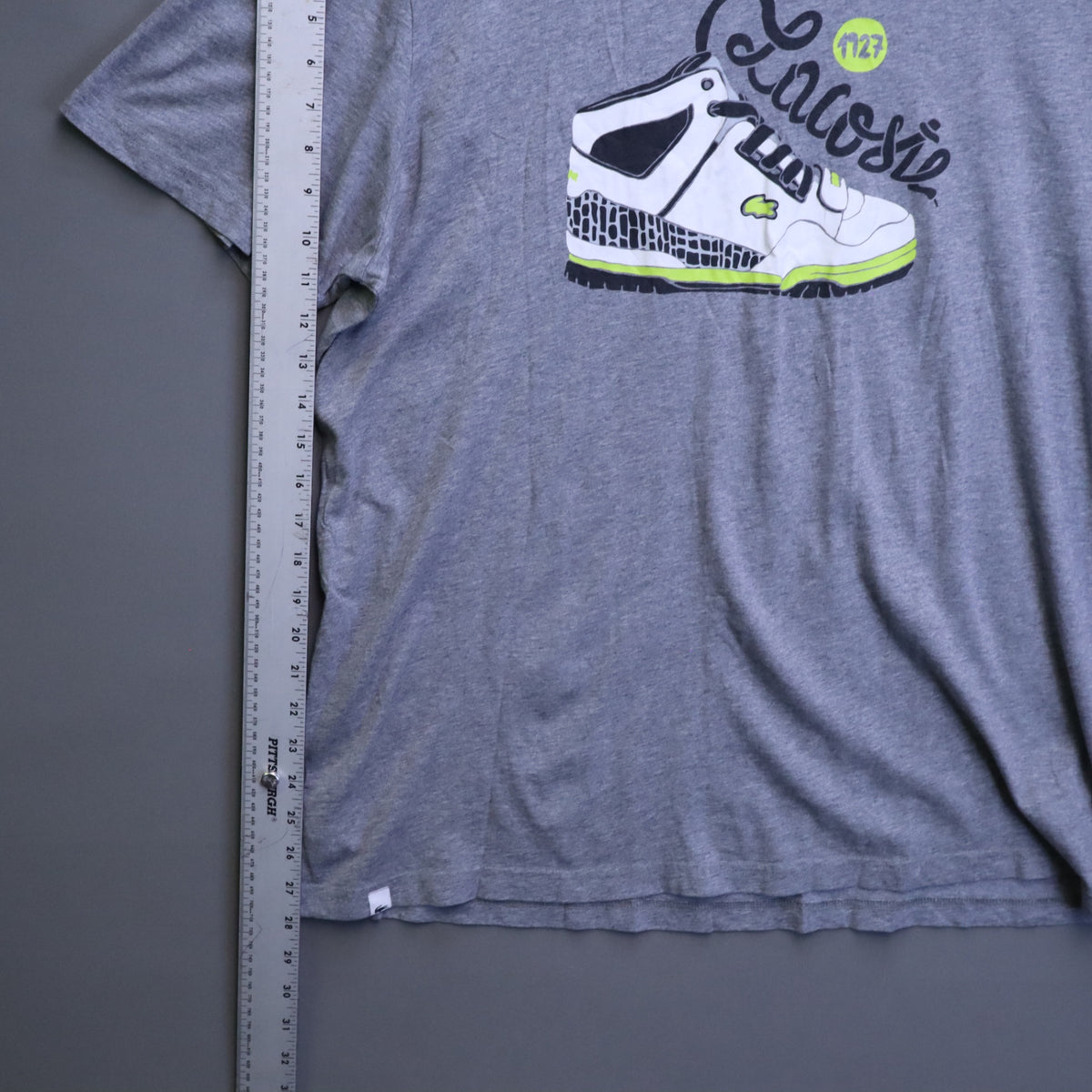 Lacoste Sport Mens Size 9 4XL Heather Grey Retro Sneaker Graphic T-Shirt 1927