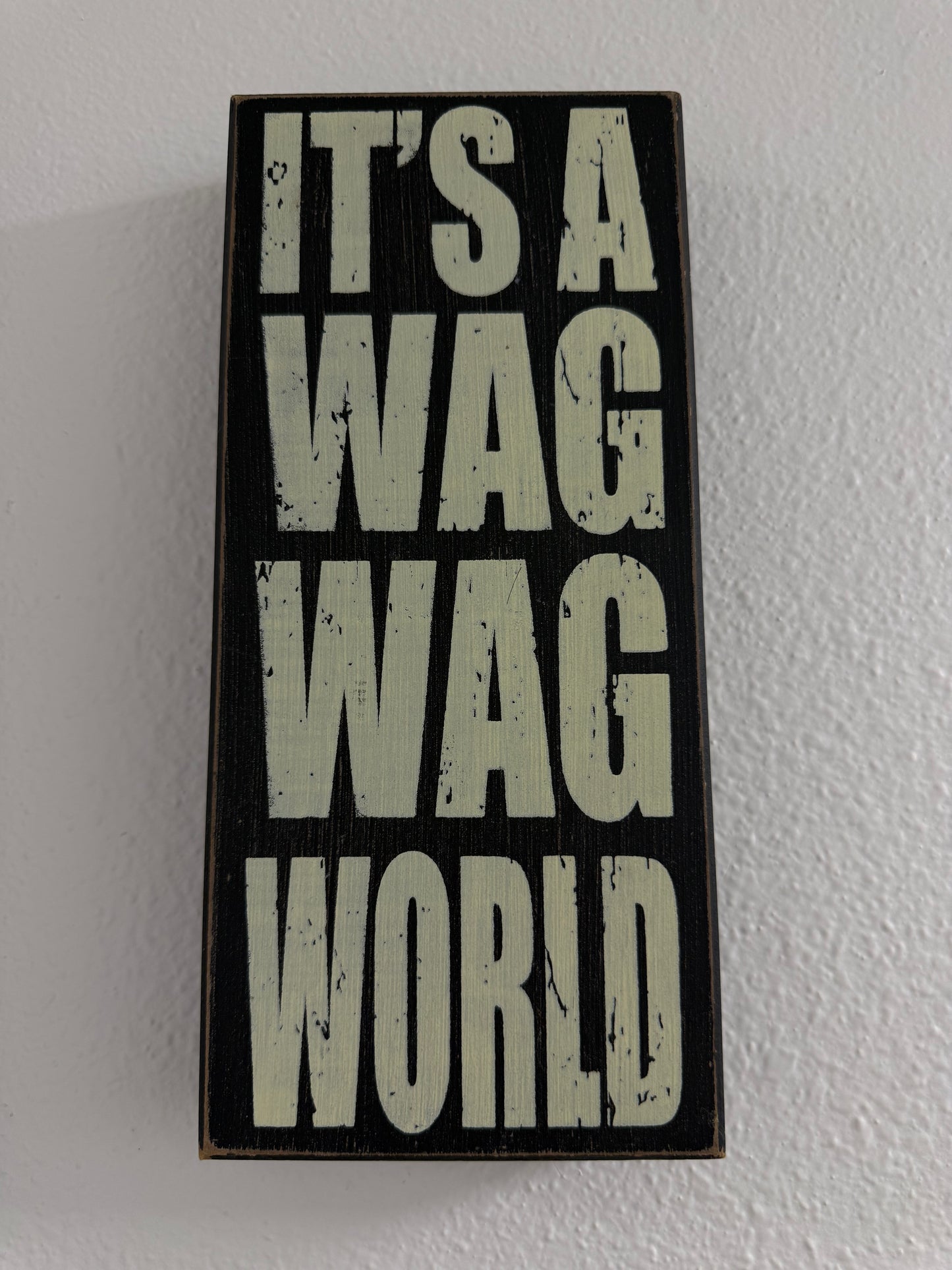 Wag Wag World