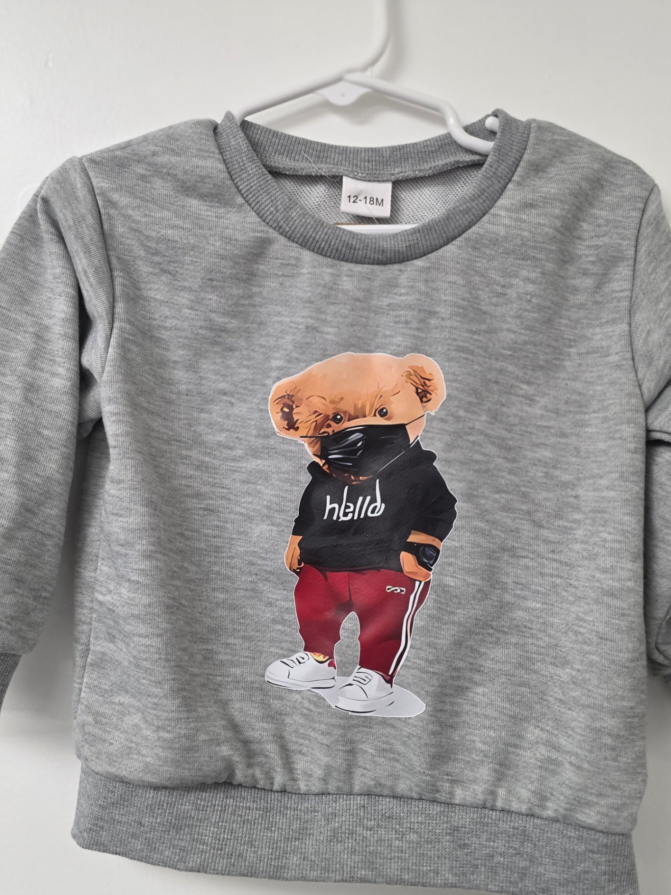 Haute Collections Sweatshirt 12-18 months Gray