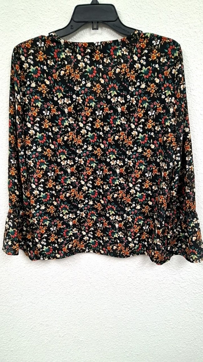 Mercantile Shirt 10 Black with multicolored floral pattern