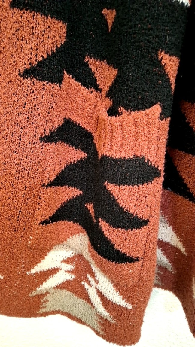 Haute Collections Sweater S Rust, Black, Beige, White