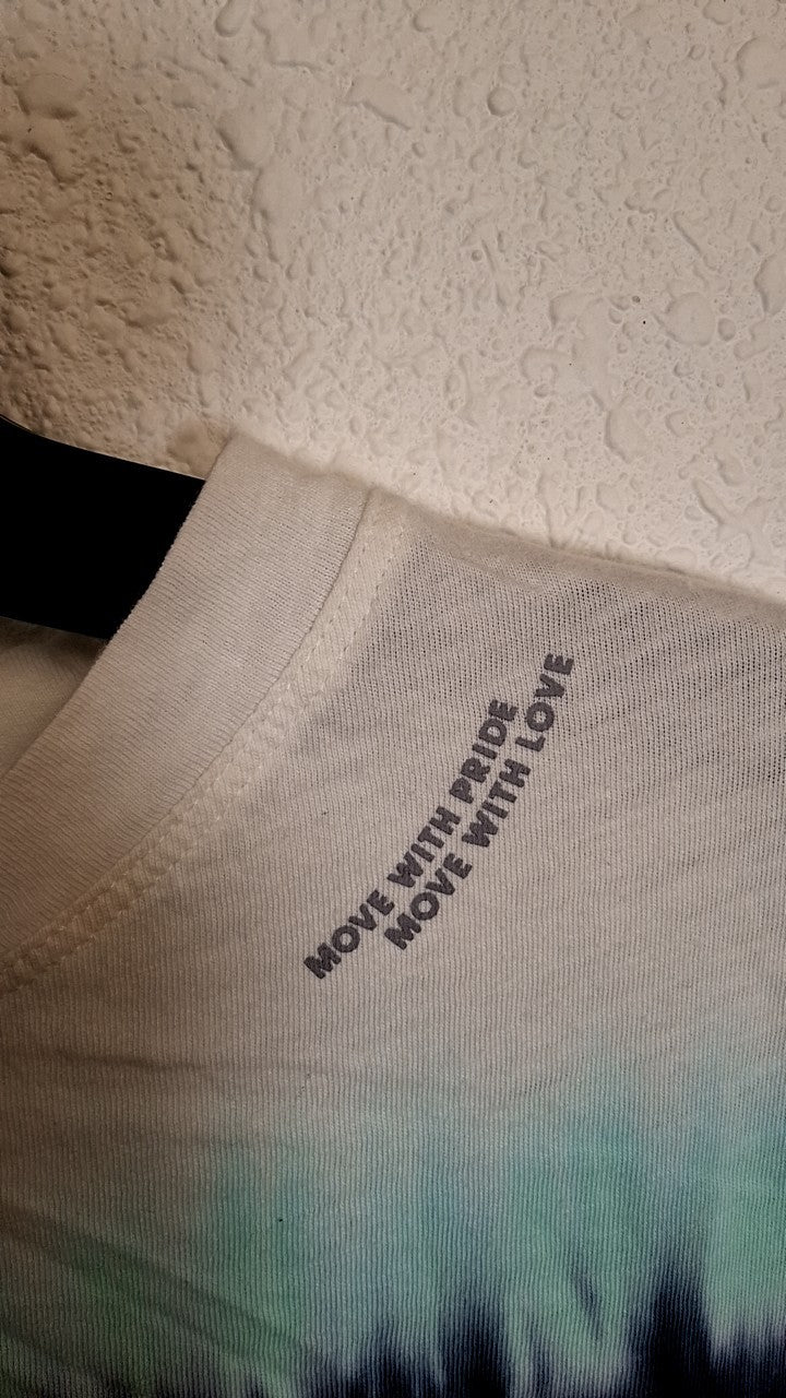 Athleta T-Shirt 1x Cream/Beige with multi-color tie-dye