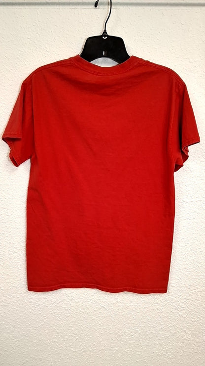 Love Knows No Borders T-Shirt S Red