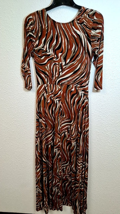 Haute Collections Dress M Multicolored (primarily brown, beige, black, and white)