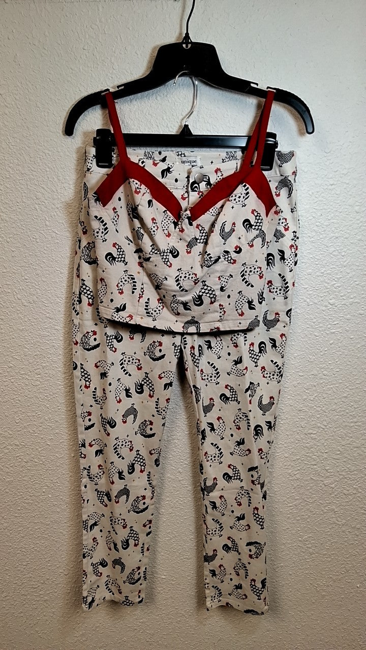 Unique Vintage White Chicken Print Ensemble M6/8