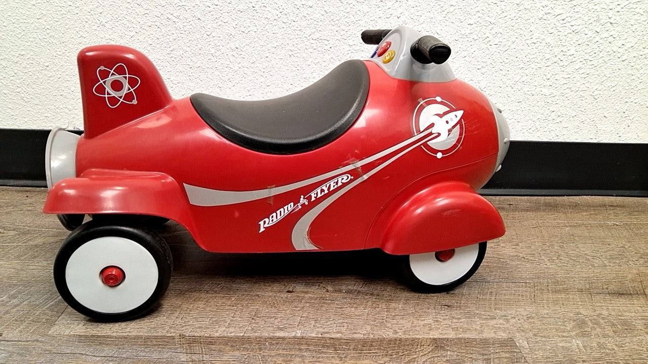 Radio Flyer Toys Red