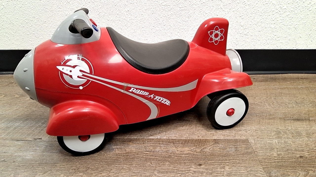 Radio Flyer Toys Red