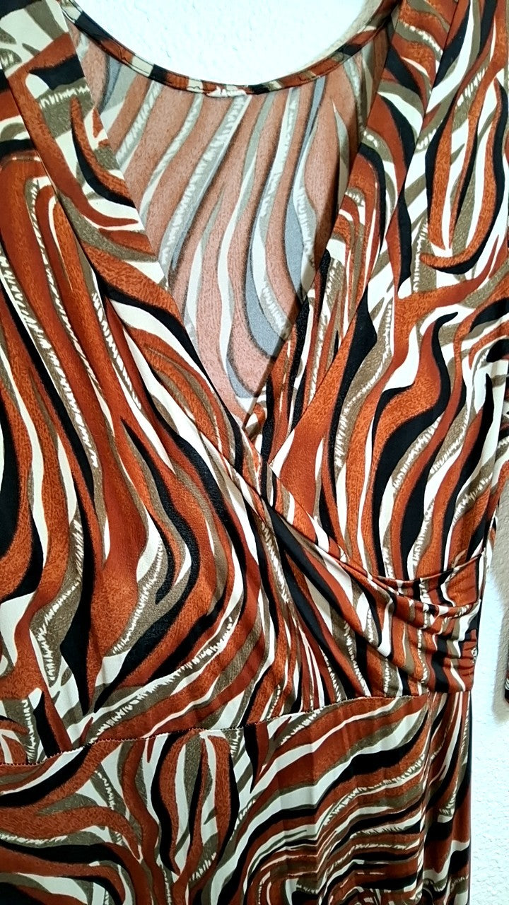 Haute Collections Dress M Multicolored (primarily brown, beige, black, and white)