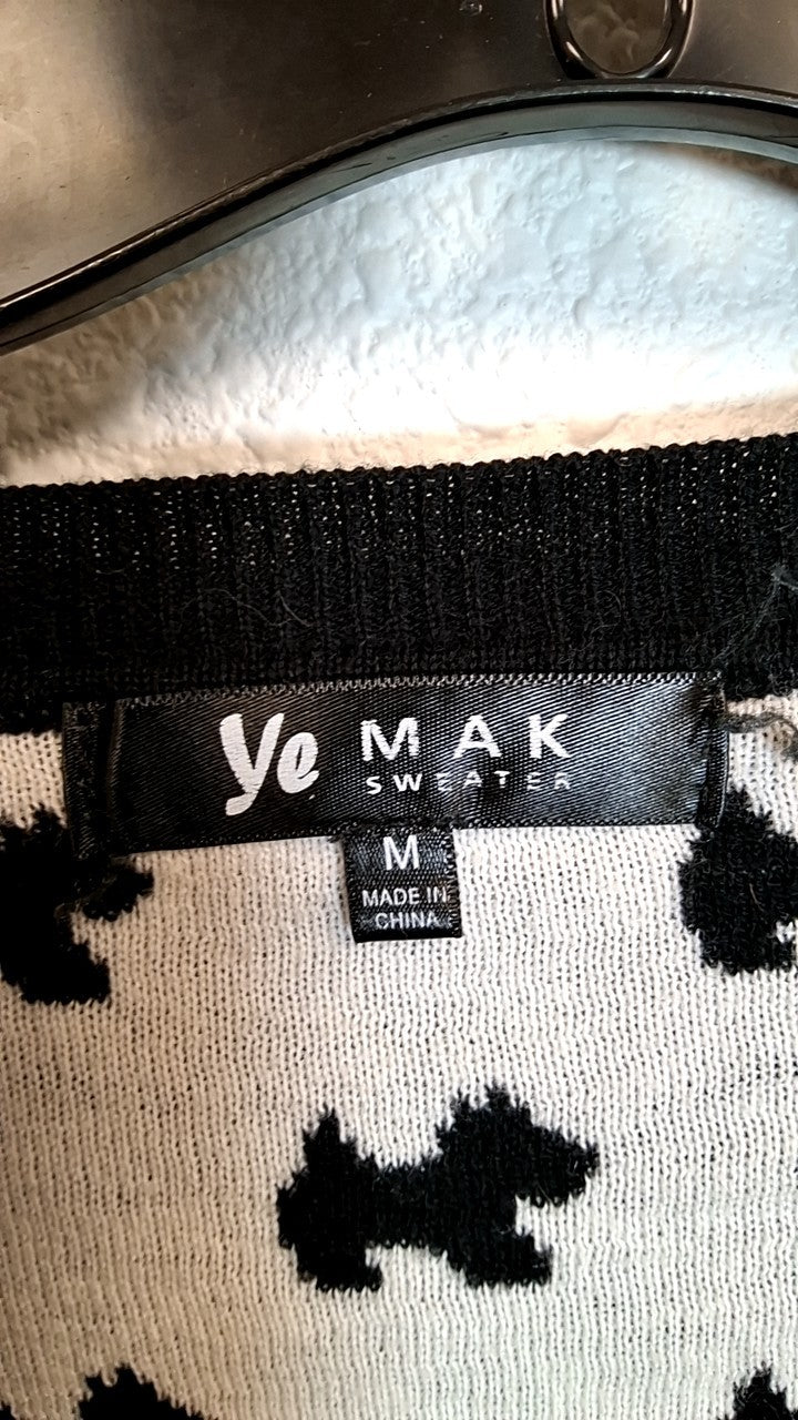 YeMak Sweater M Black and White