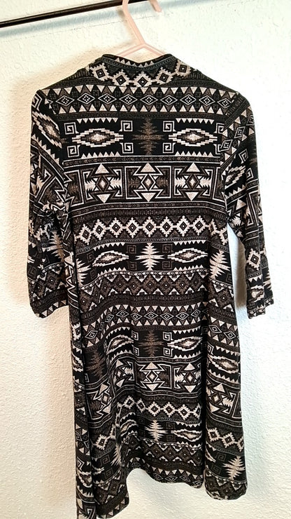 Kiss Dress 10/12 Black and white
