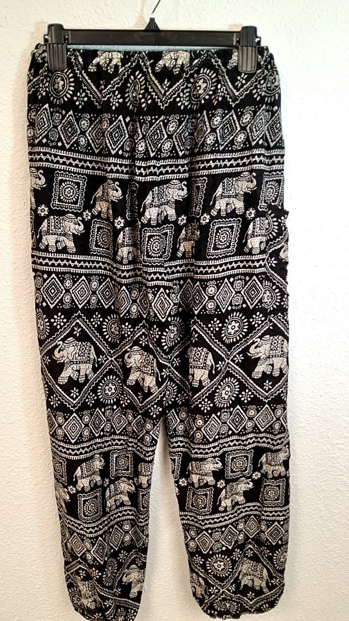 Haute Collections Pants M Black and White