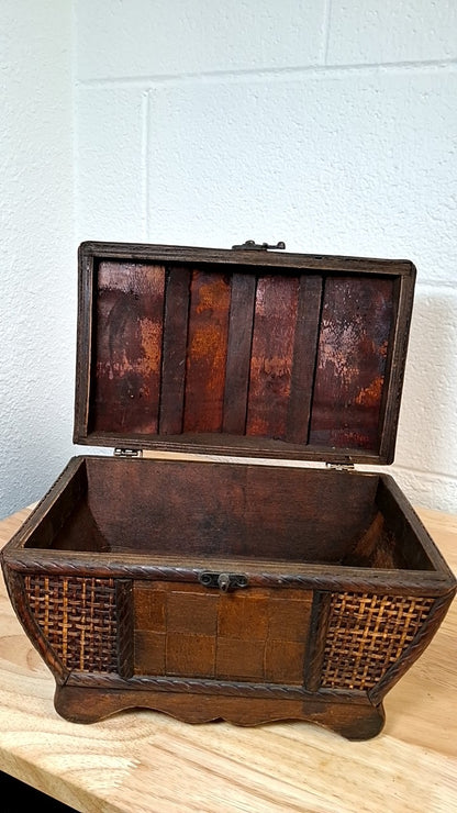 Mini Chest