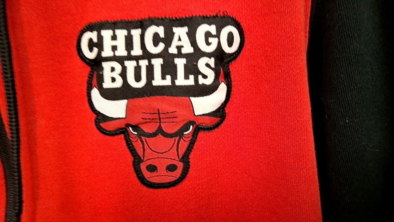NBA Chicago Bulls Hoodie M Red and Black