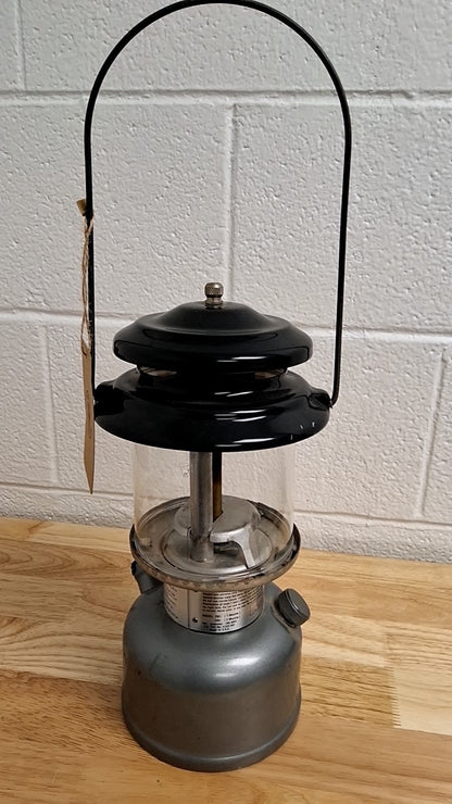 Coleman F35 Camping Lantern