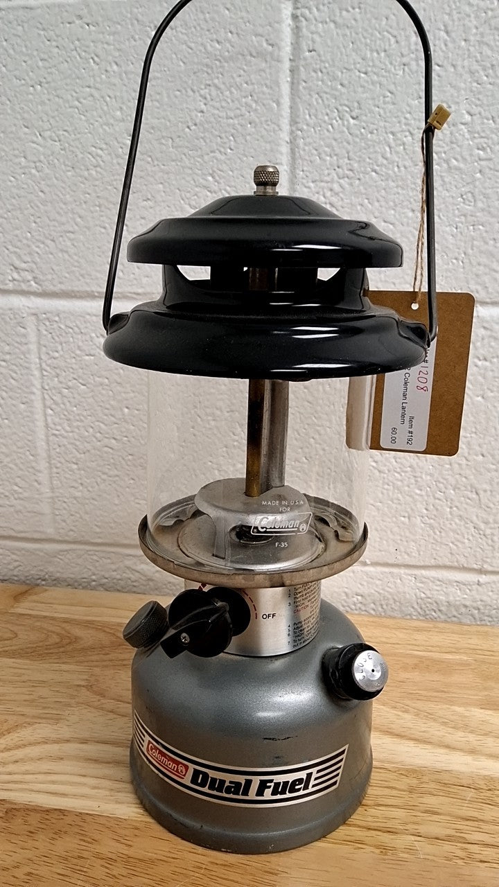 Coleman F35 Camping Lantern