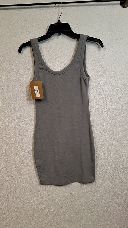 Signature 8 Dress