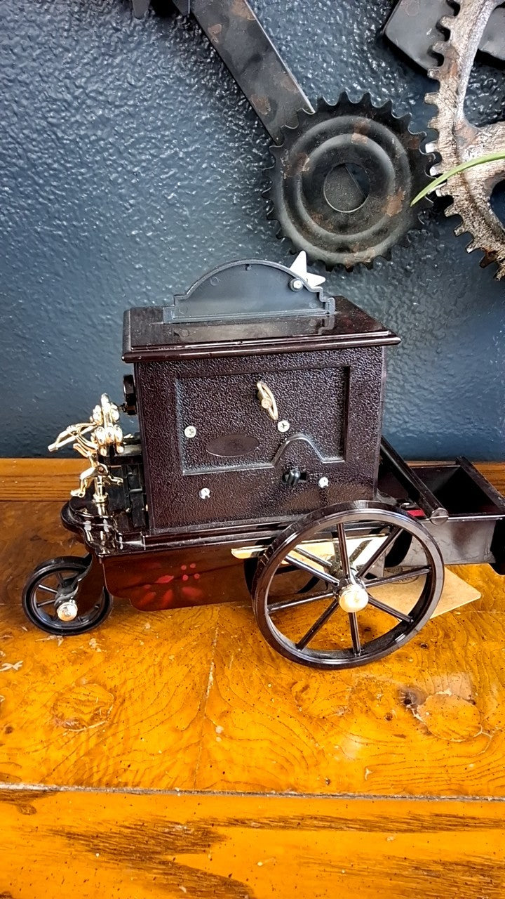 Pierrot Wagon Music Jewelry Box