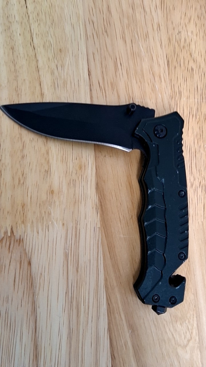 Haute Collections Safety Knife
