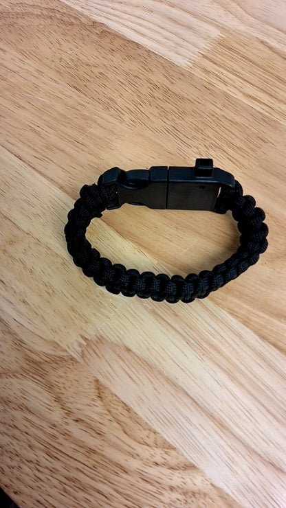 Haute Collections Paracord Utility Bracelet
