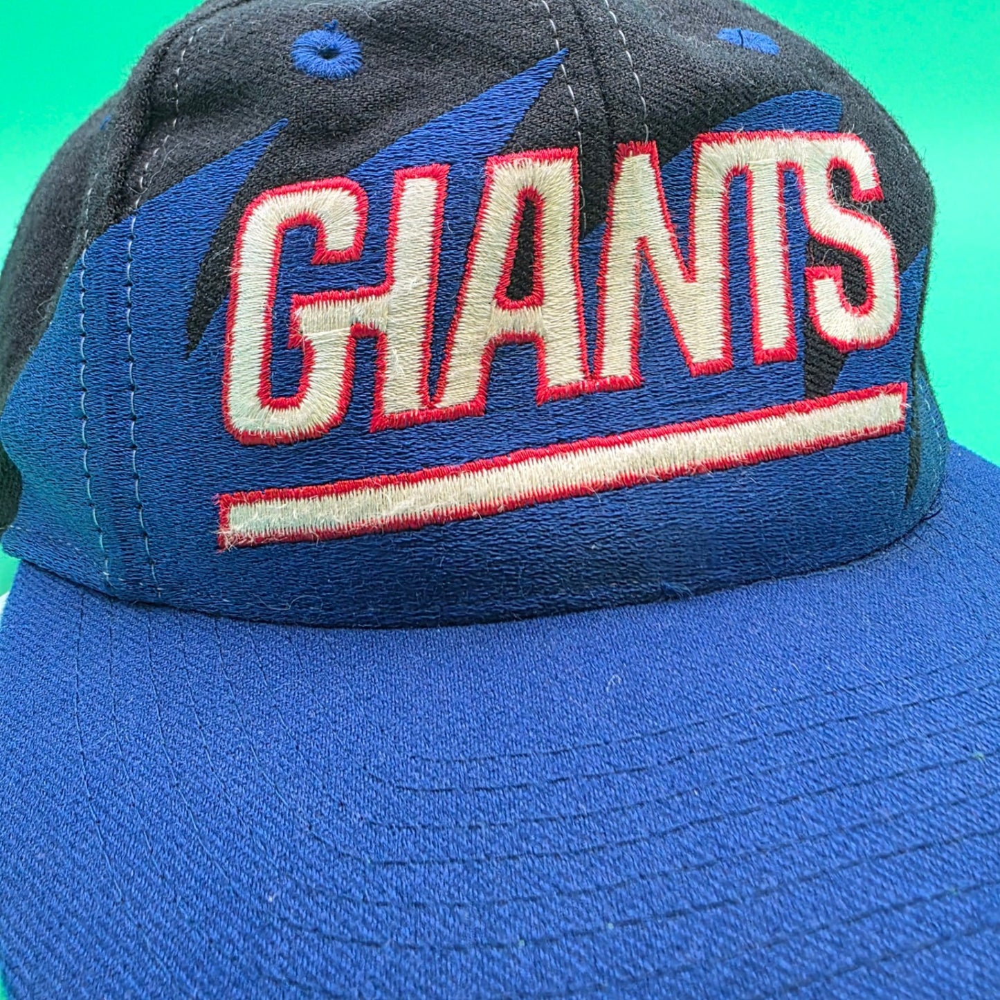 Vintage 1990s New York Giants Sharktooth Hat