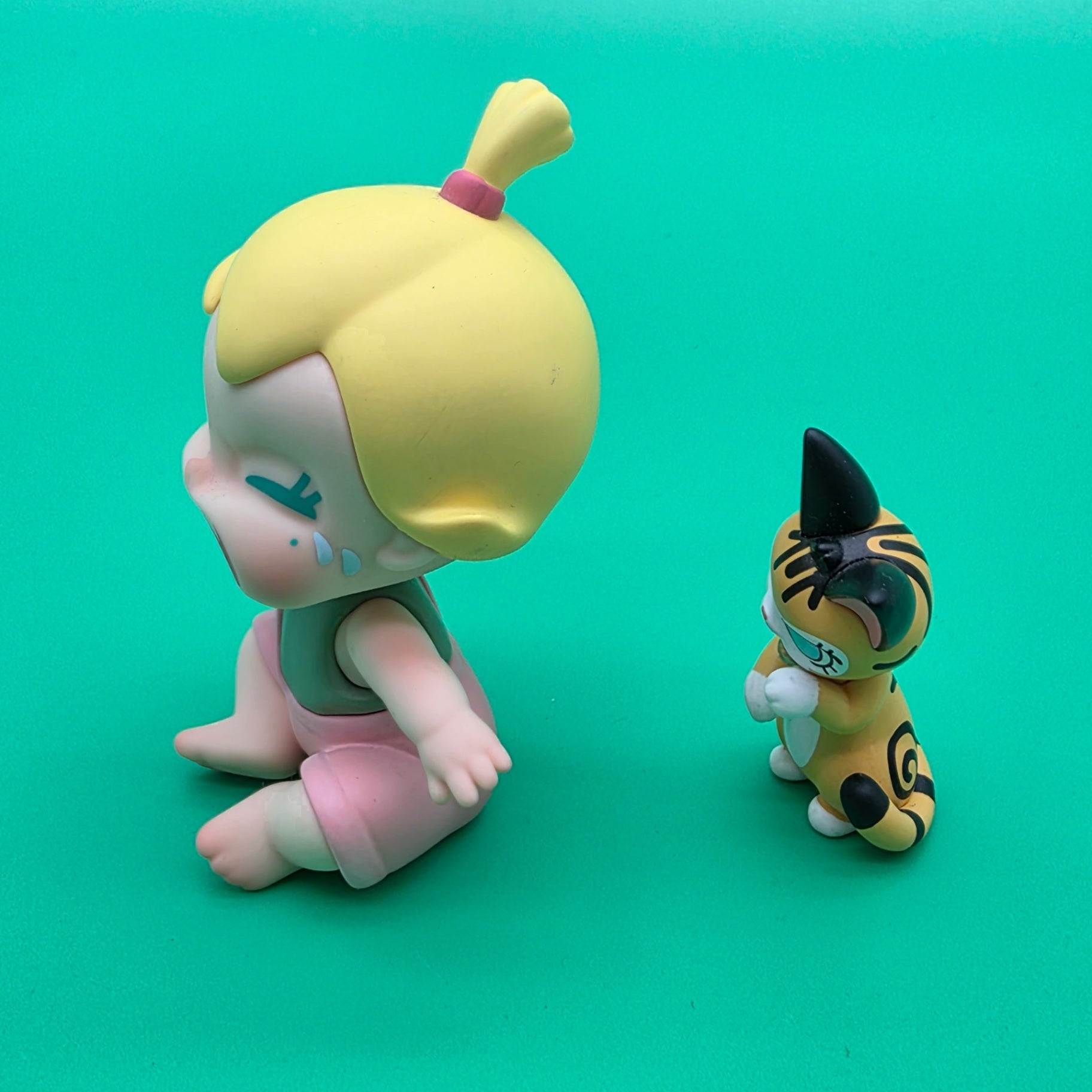 POP MART Collectible Figurines