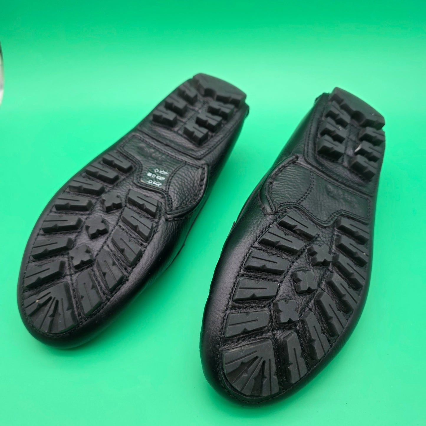 Coach Arlene Turnlock Driving Shoes Black Pebbled Leather Loafers Size 6.5