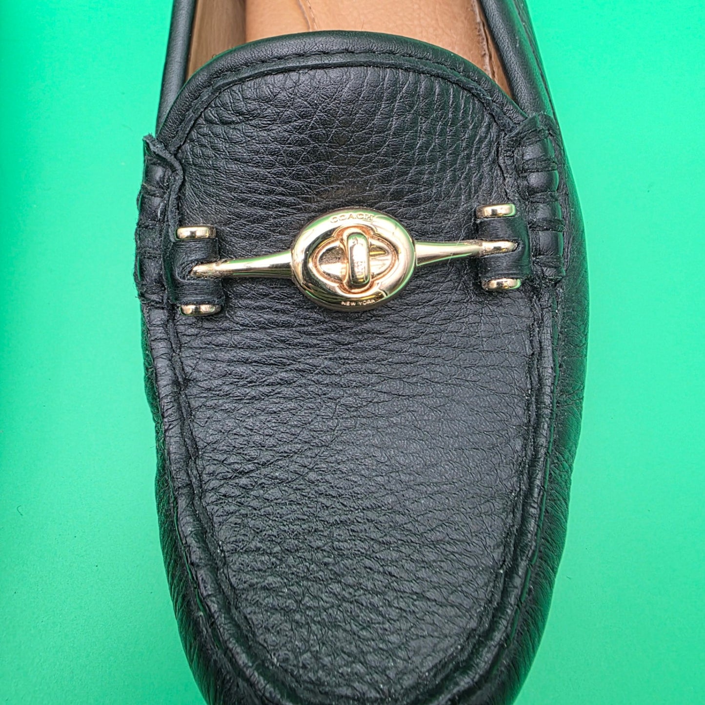 Coach Arlene Turnlock Driving Shoes Black Pebbled Leather Loafers Size 6.5