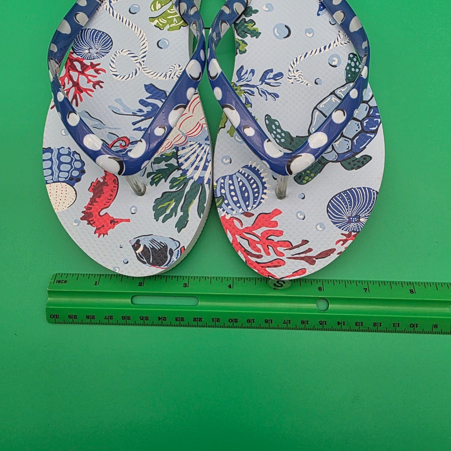 Vera Bradley Anchors Aweigh size Small 