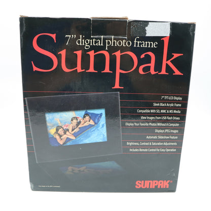 Sunpack 7" Digital phot frame- NIB Tested