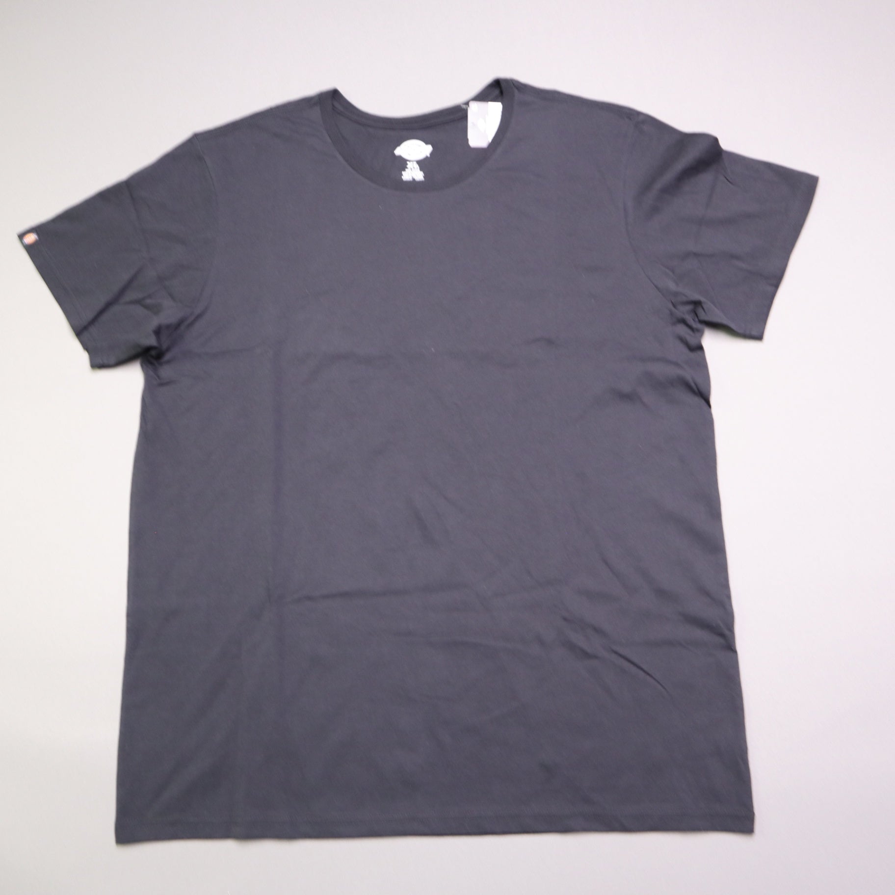 NWT Dickies Mens Crewneck T-Shirt Black Solid Short Sleeve Size XL Casual