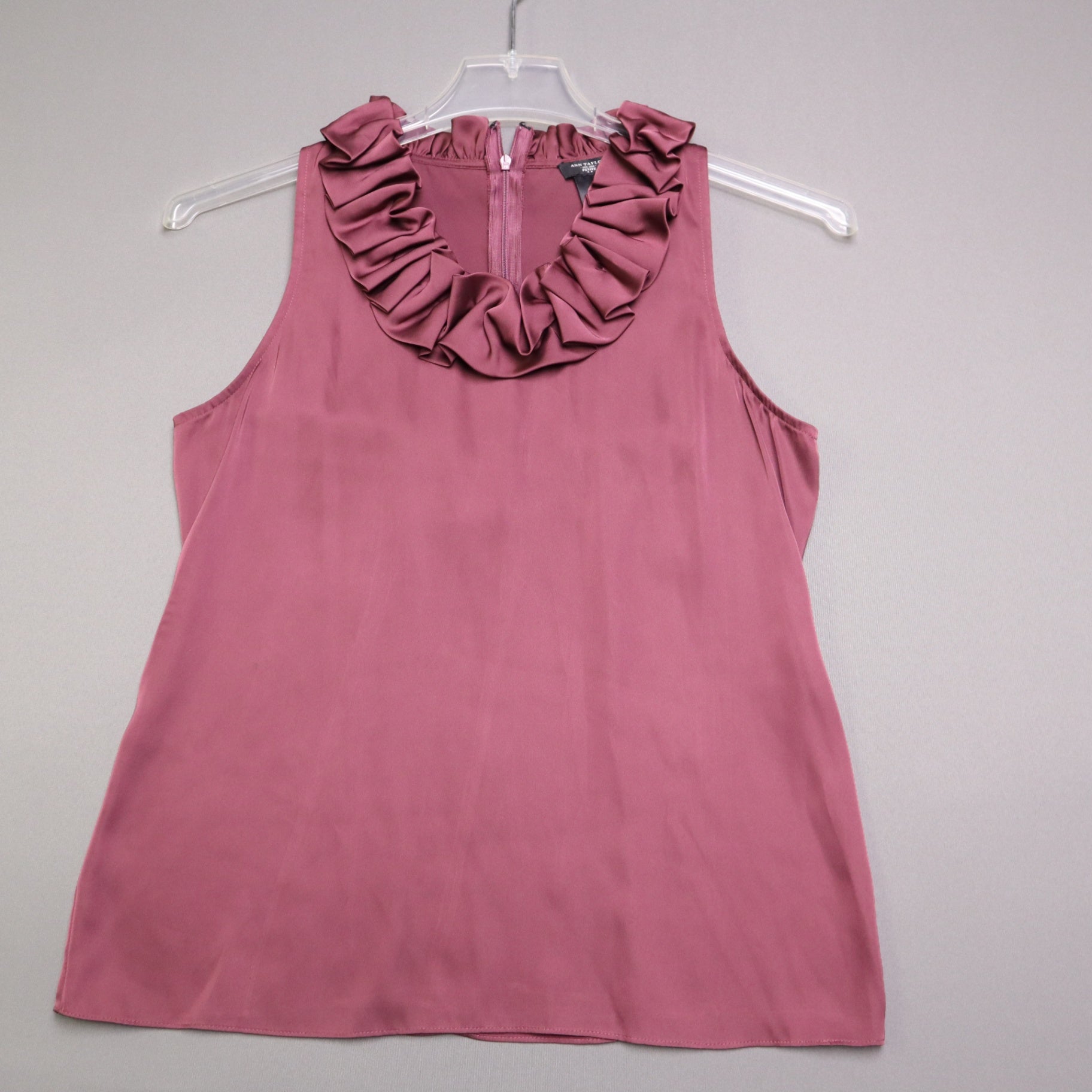 Ann Taylor Petite Ruffle Neck Sleeveless Blouse Mauve Plum Size 6P Satin Finish
