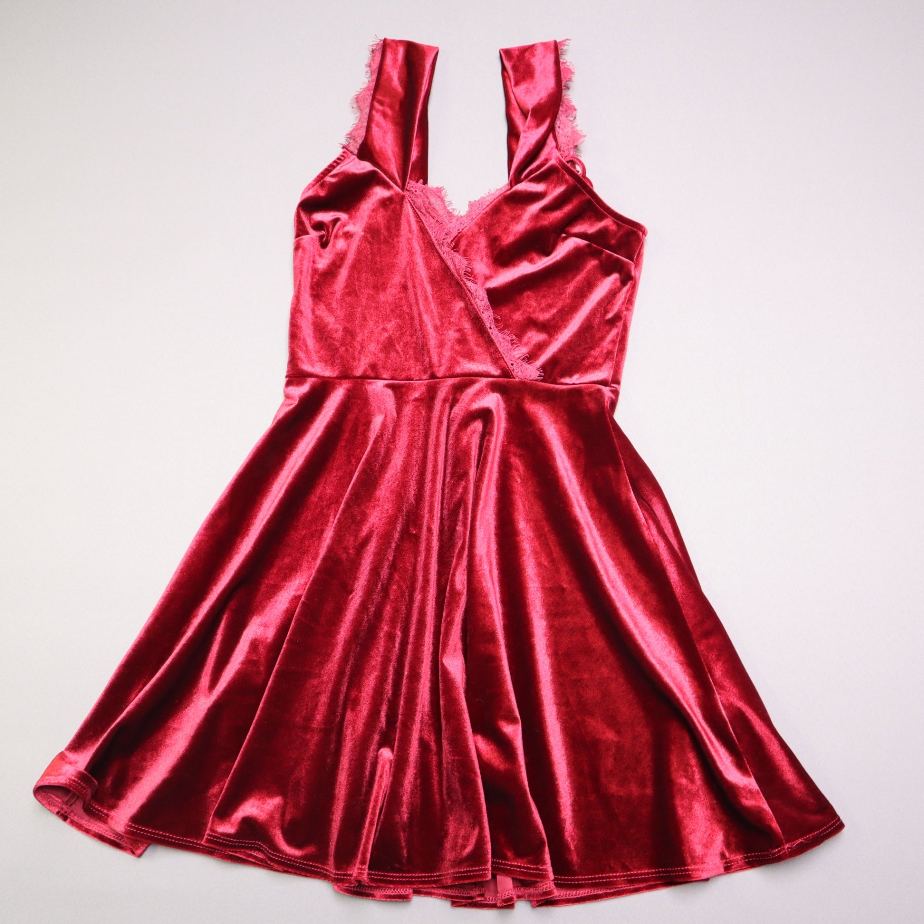Lulus Red Velvet Sleeveless Surplice Lace Trim Skater Mini Dress Medium Holiday