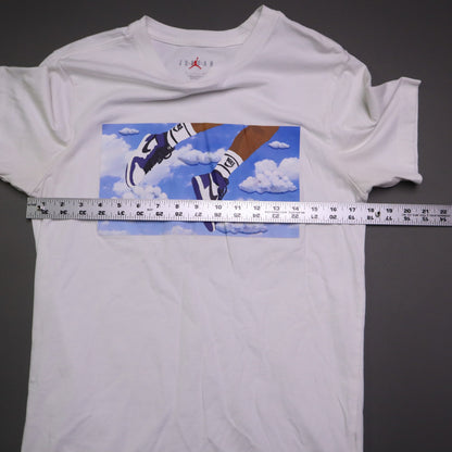Nike Air Jordan Mens Small White Sky Graphic Sneaker Jumpman T Shirt Short Sleeve