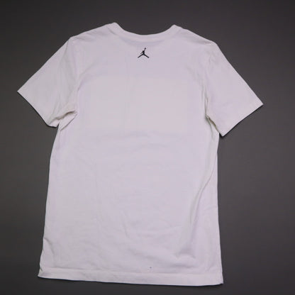 Nike Air Jordan Mens Small White Sky Graphic Sneaker Jumpman T Shirt Short Sleeve