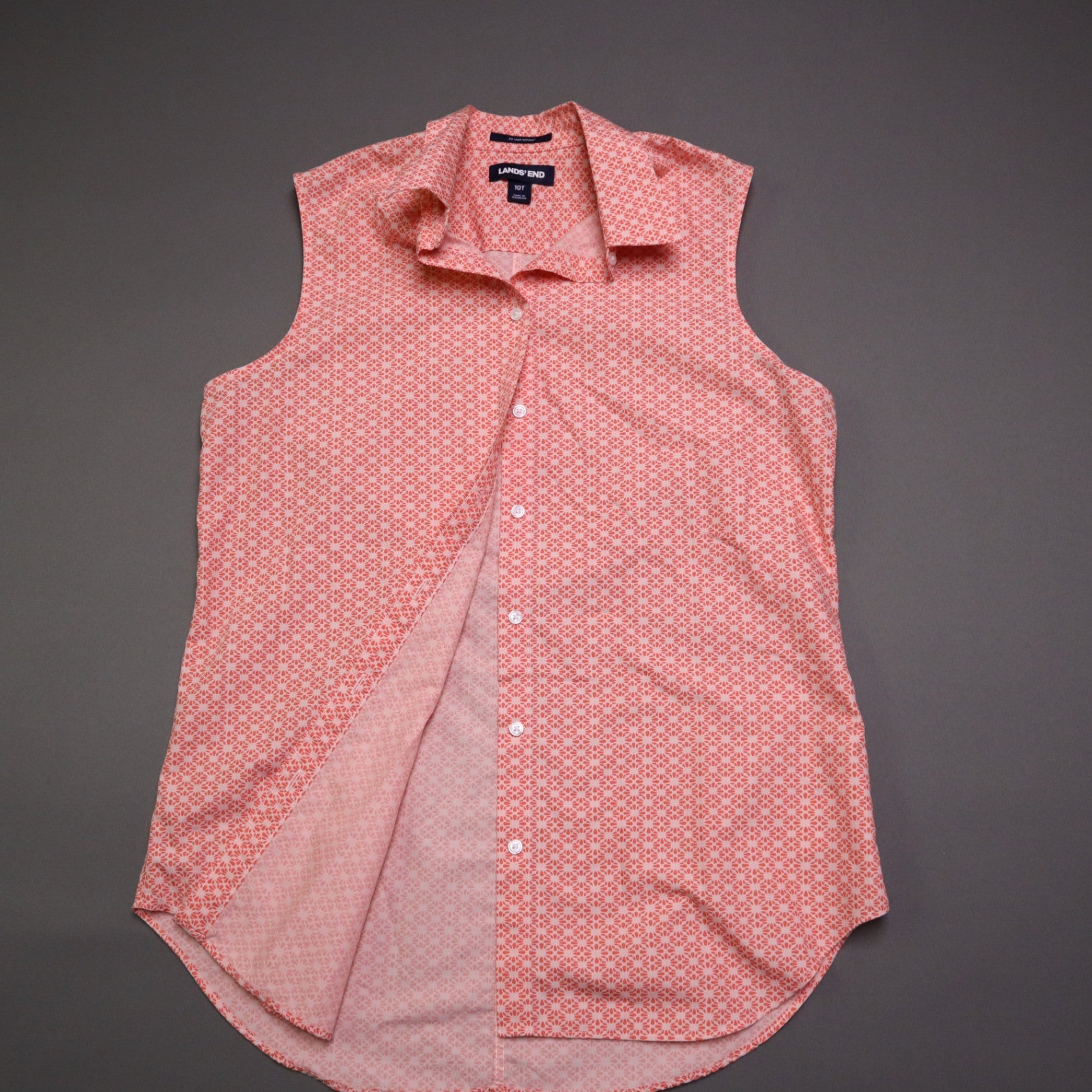 Lands End Womens Tall 10T No Iron Supima Cotton Sleeveless Shirt Coral Pink Geometric