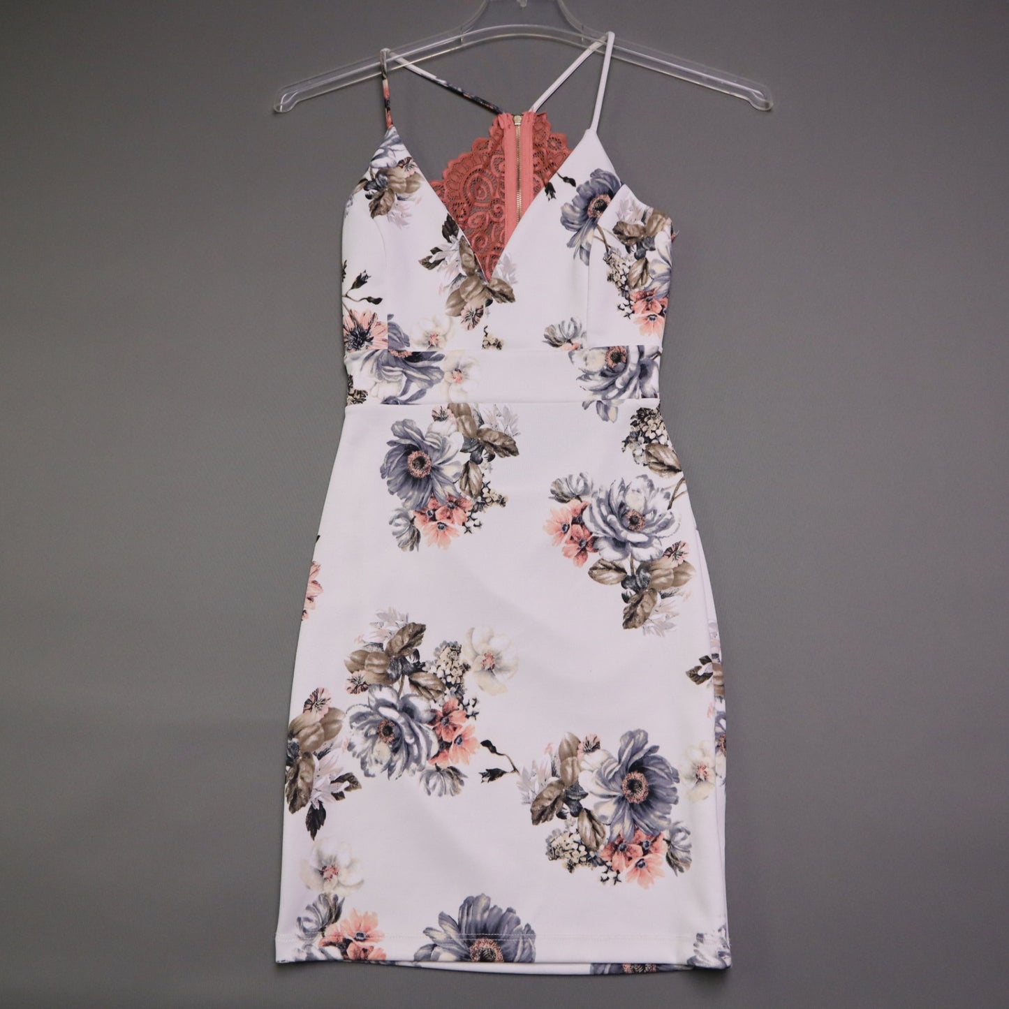Windsor Womens Small NWT Ivory Floral Lace Back Cutout Bodycon Dress Bodycon Mini