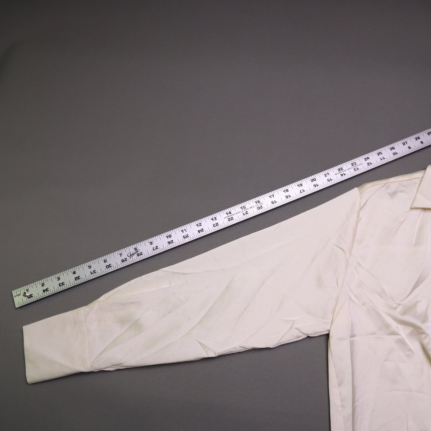 NWT SHE SKY Womens Small Cream Satin Twist Front Button Down Blouse Long Sleeve