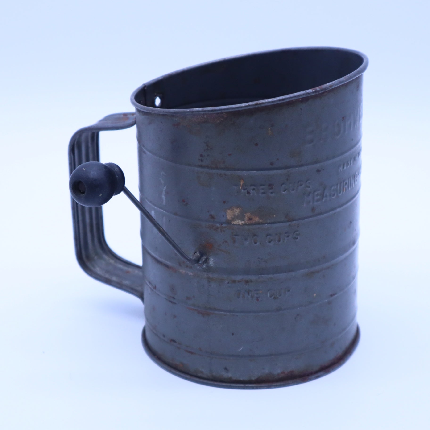Vintage Bromwells Measuring Sifter 3 Cup Metal Flour Sifter Black Wood Knob USA