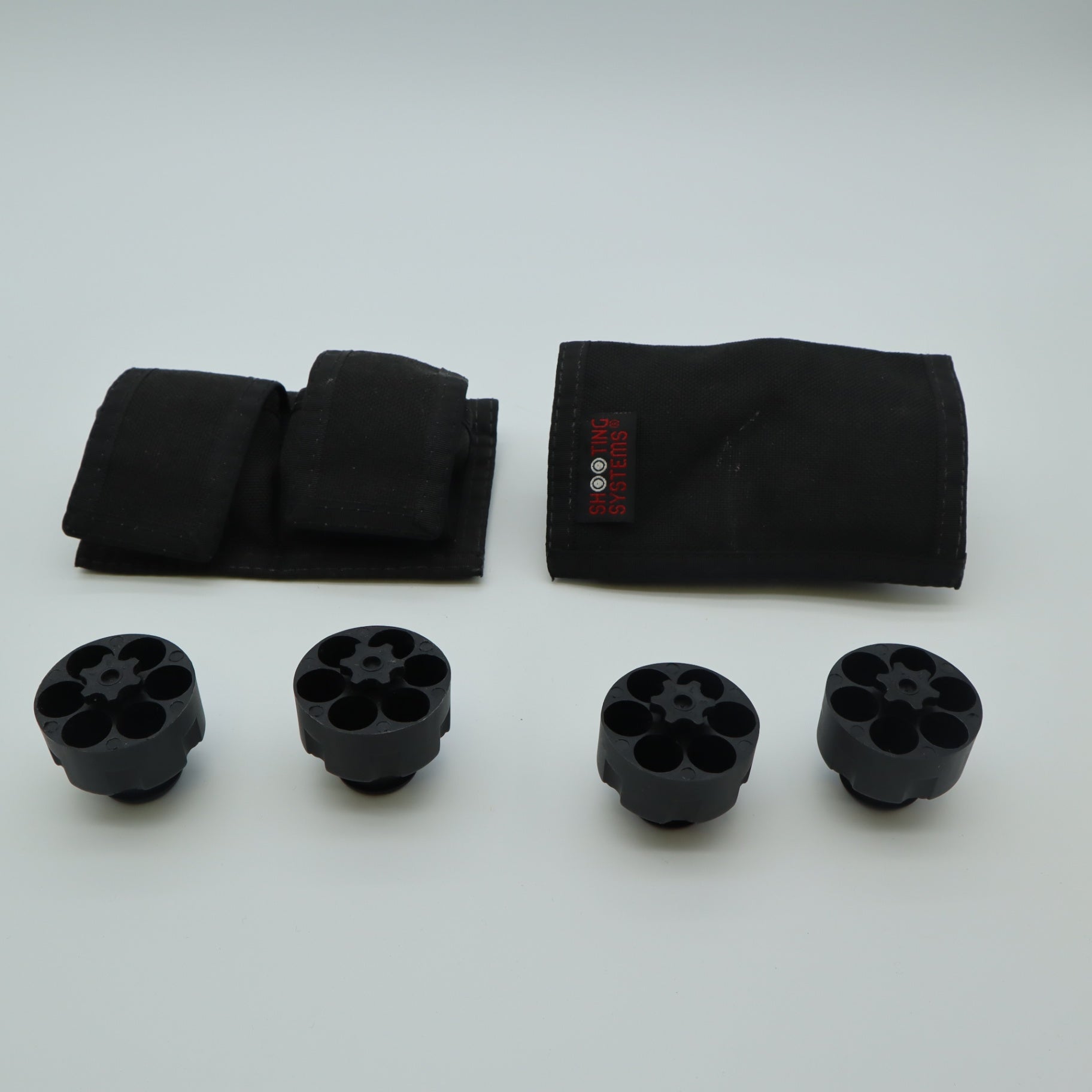 Safariland Revolver Speedloaders Lot of 4 with Shooting Systems Belt Pouches