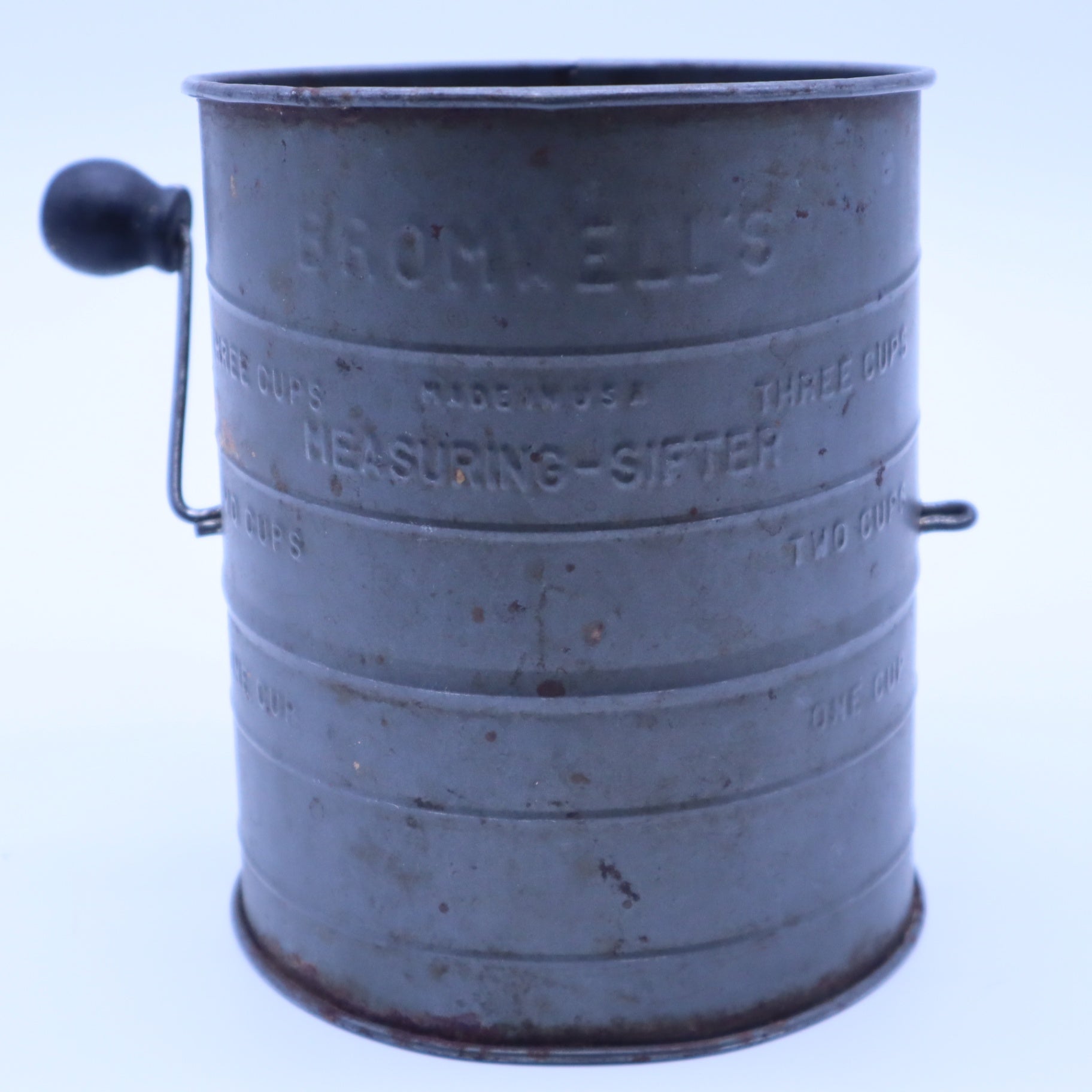 Vintage Bromwells Measuring Sifter 3 Cup Metal Flour Sifter Black Wood Knob USA
