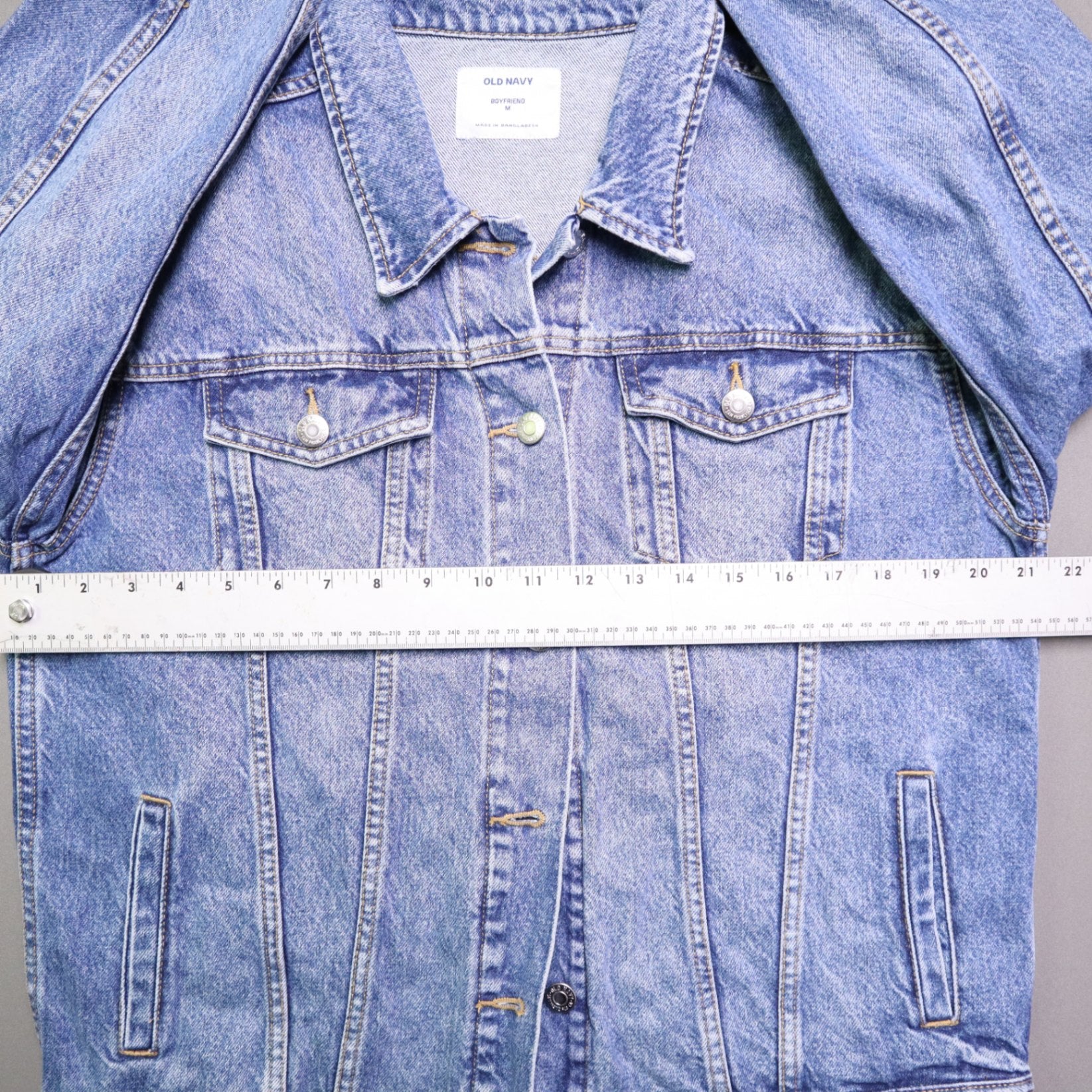 Old Navy Denim Jacket Medium M Medium Wash Boyfriend Trucker Jean Oversized Blue