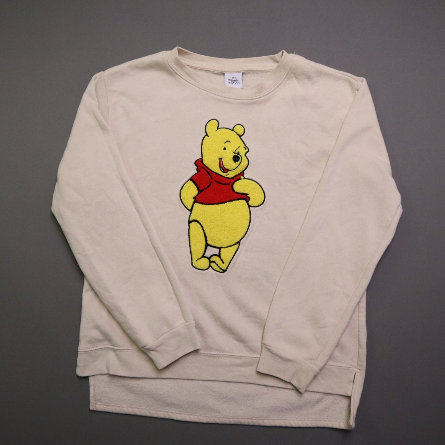 Disney Winnie the Pooh Womens Medium Sweatshirt Ivory Patch Pullover Fleece Top