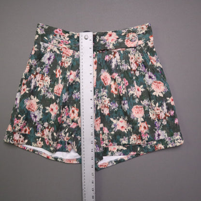 Opullence Paris Womens Size Small High Waisted Tapestry Floral Pleated Shorts