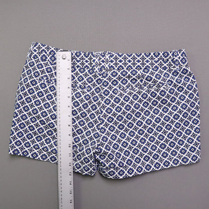 GAP Khakis Women Size 8 Blue White Floral Geometric Print City Shorts 3 Inch