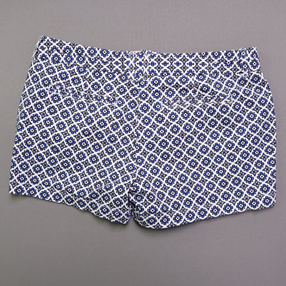 GAP Khakis Women Size 8 Blue White Floral Geometric Print City Shorts 3 Inch