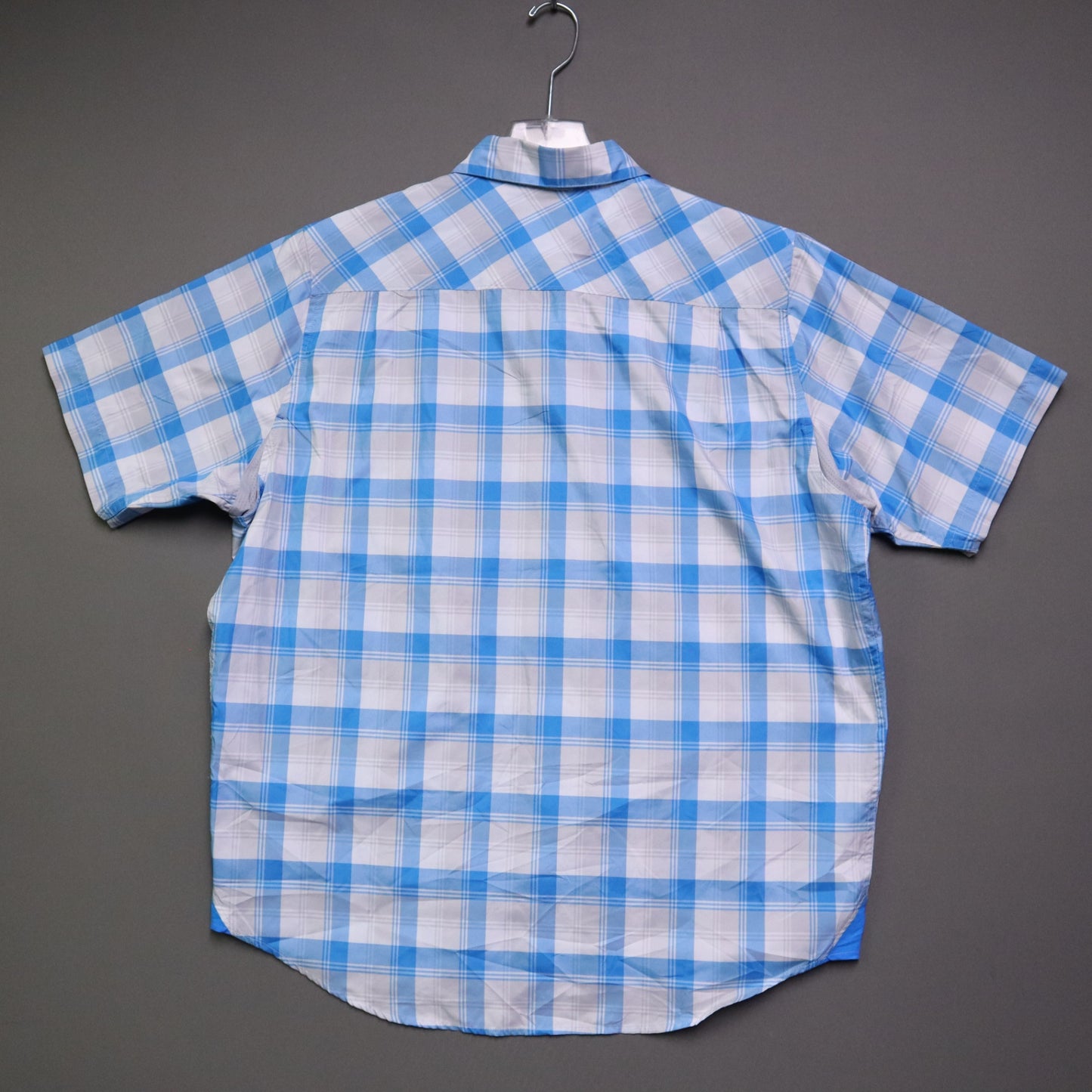 Under Armour Mens Large Shirt Short Sleeve Plaid Blue HeatGear Loose Fit Golf