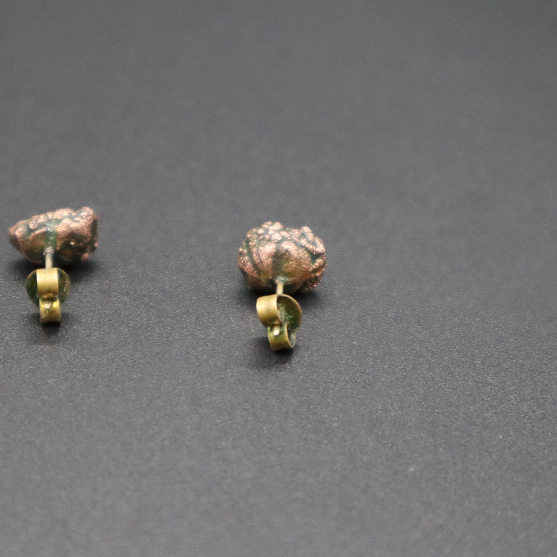 Raw Emerald Electroformed Stud Earrings Uncut Green Gemstone Copper Posts 1.66g
