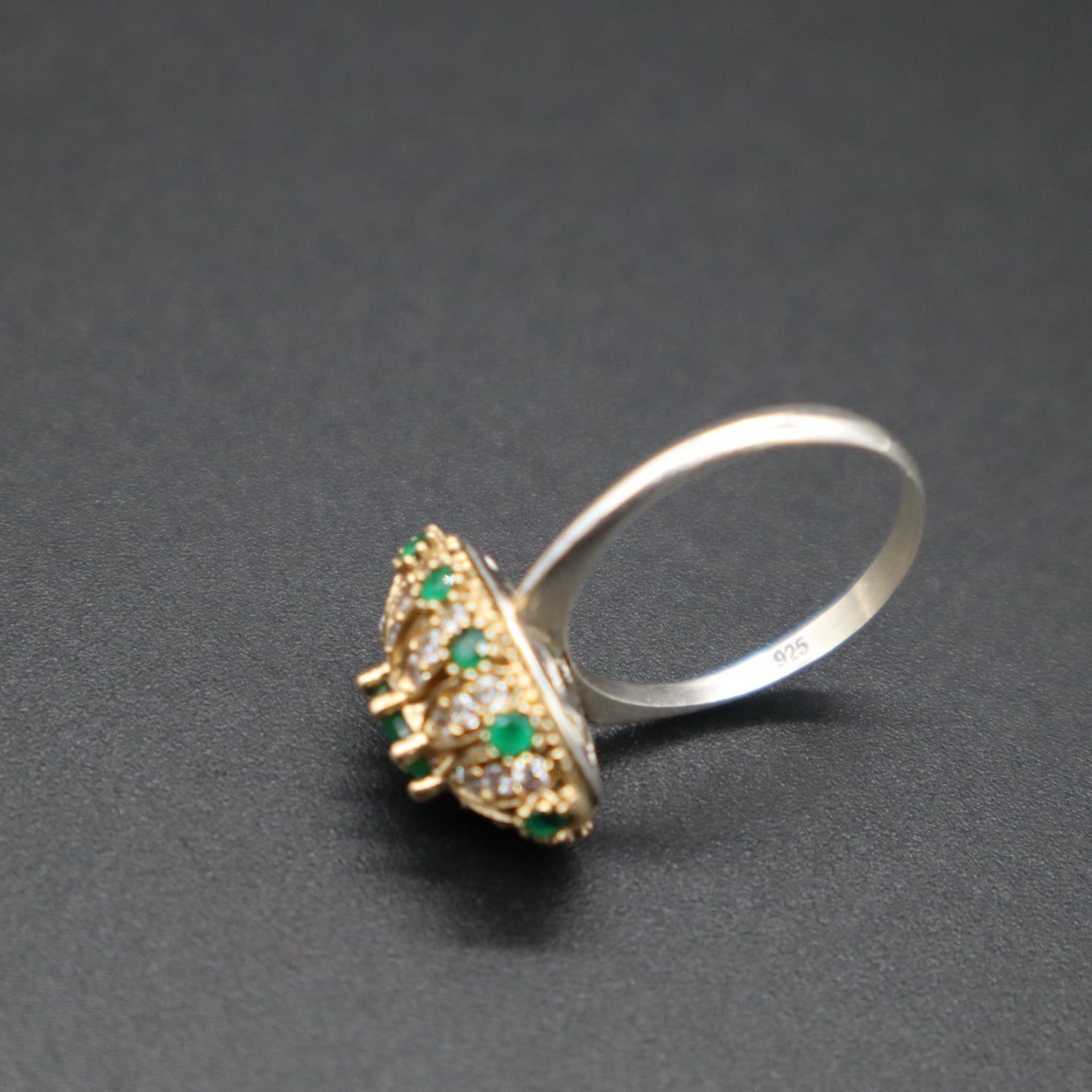 VTG 925 Sterling Silver Turkish Ottoman Emerald CZ Oval Cluster Dome Ring 4.9g