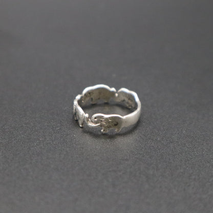 Jewelry VTG Sterling Silver Elephant Parade Trunk Up Good Luck Band Ring 2.37g