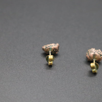 Raw Emerald Electroformed Stud Earrings Uncut Green Gemstone Copper Posts 1.66g